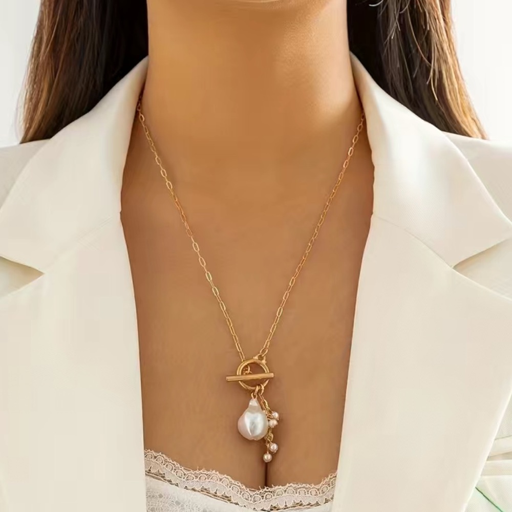 Minimalistic Pearl Gold 14k Plated Necklace Pendant